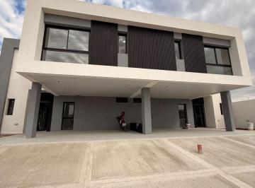 PH de 4 ambientes, Córdoba · PH en Venta Solares de Manantiales 3 Dorm 3 Baños