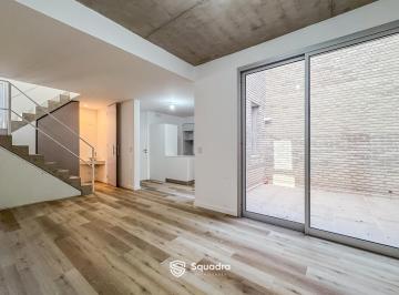 Casa · 103m² · 5 Ambientes · Venta - Casa Triplex 2 Dorm. Comodín, con Baulera - Barrio Abasto, Rosario.