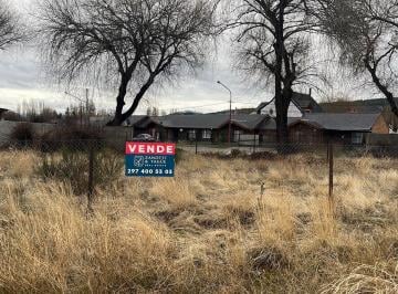Terreno · 724m² · Terreno en Esquel - 724 m² en Esquina