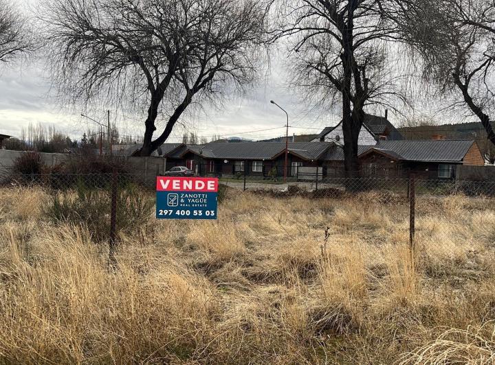 Terreno · 724m²