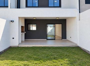 Casa de 4 ambientes, Córdoba · Docta - Venta Duplex - 3 Dorm 3 Baños a Estrenar