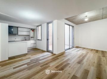 Casa · 125m² · 6 Ambientes · Venta - Casa Triplex 3 Dorm. Comodín, con Baulera - Barrio Abasto, Rosario.
