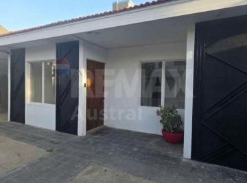 Casa · 267m² · 6 Ambientes · 1 Cochera · Casa 3 Dorm. Quincho Barrio Roca
