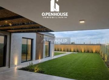 Casa · 185m² · 3 Dormitorios · 1 Cochera · Openhouse Vende Casa en Barrio Privado Tanqaya a Estrenar, Moderna Minimalista con Pileta