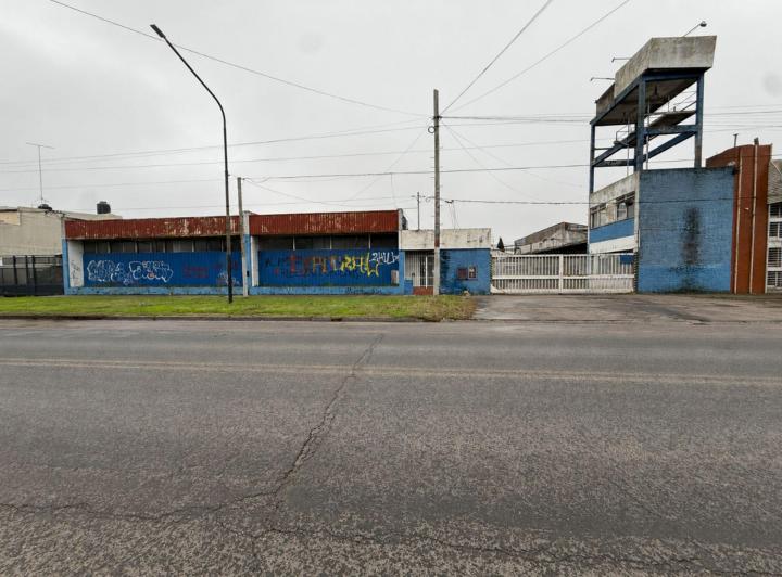 Depósito · 3900m²