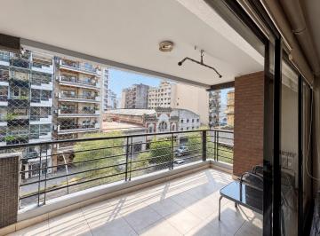 Departamento · 130m² · 4 Ambientes · 1 Cochera · 4 Ambientes Dependencia Cochera Inmaculado en Parque Centenario