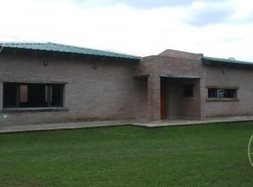 Casa · 1000m² · 1 Dormitorio · 2 Cocheras · Casa Villa Ciudad America