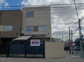 Casa · 149m² · 5 Ambientes · 2 Cocheras · Triplex en Venta en Olivos 5 Ambientes, Pileta, Parrilla y 2 Cocheras