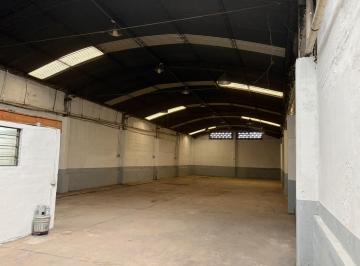 Bodega-Galpón · 300m² · Galpón en Bajo Gral. Paz