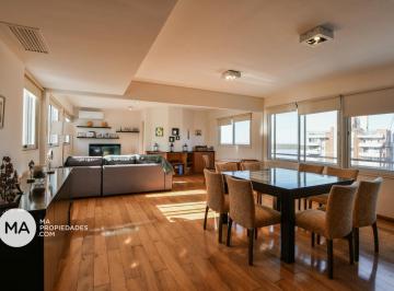 Departamento · 177m² · 8 Ambientes · 2 Cocheras · Venta | Departamento 3 Dorm. Piso Exclusivo con Vista Al Rio - Laprida 500 - Rosario Centro