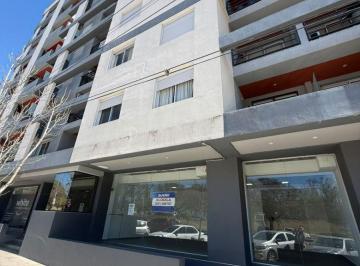 Local comercial de 1 ambiente, Córdoba · Alquiler Local Comercial C/ Baño - 50 m - B° Güemes