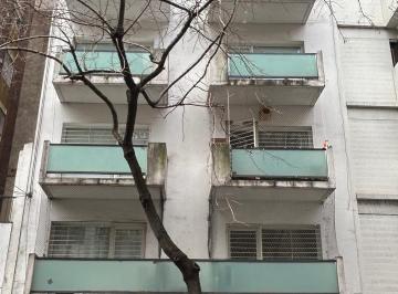 Departamento de 1 ambiente, Balvanera · Dueño Directo – Monoambiente Muy Luminoso con Balcón – Apto Profesional