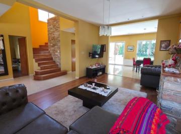 Casa · 190m² · 5 Ambientes · 4 Cocheras · Venta Casa en Barrio Mirasoles