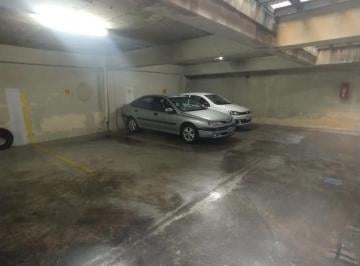 Garage · 12m² · Cochera en Excelente Ubicación