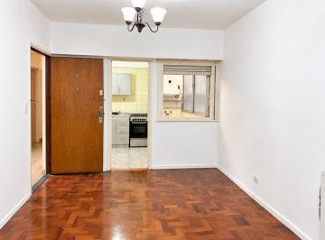 Departamento · 60m² · 3 Ambientes · Departamento 3 Ambientes Dos Dorm. Excelente Ubicacion