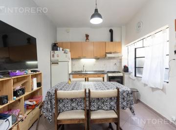 PH · 71m² · 5 Ambientes · Venta PH 5 Ambientes con Patio en Caseros