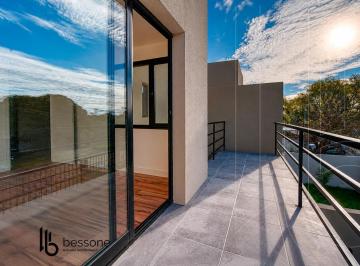 PH · 48m² · 3 Ambientes · 1 Cochera · Duplex de Categoria en Los Pinares