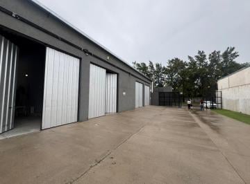 Depósito · 180m² · 1 Ambiente · Alquiler Galpon Deposito Comercial Fisherton Tierra Nueva