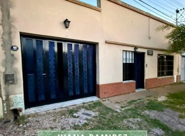 Departamento · 2 Ambientes · Casa Casa en Alquiler
