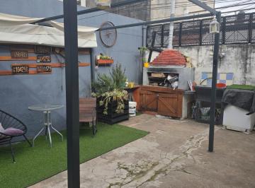 Departamento · 61m² · 2 Ambientes · Venta de Casa Interna de 2 Dorm. en Barrio Saladillo