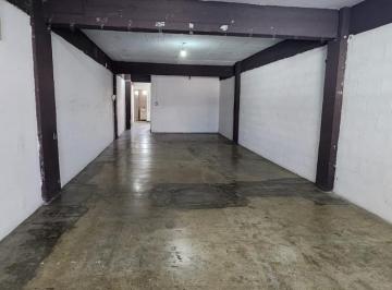 Oficina comercial · 80m² · 3 Ambientes · Oficina/depósito en Alquiler Flores