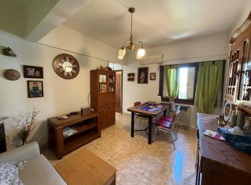 Departamento · 110m² · 3 Dormitorios · Departamento 3 Dorm. - Alberdi