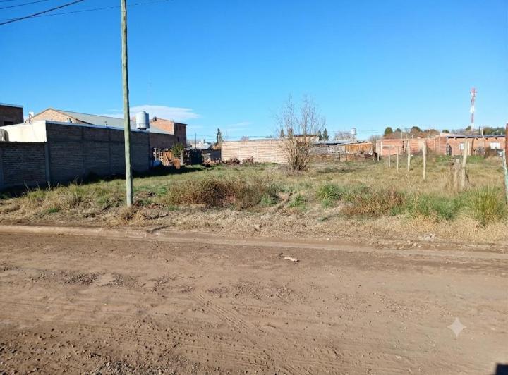 Terreno · 400m²