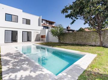 Casa · 195m² · 5 Ambientes · 1 Cochera · Venta Casa San Isidro 4 Dorm. Pileta