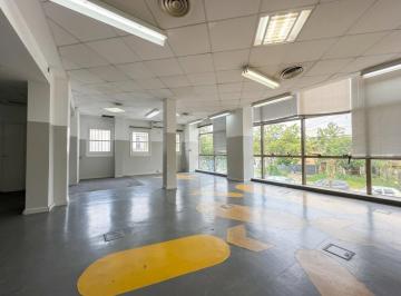Oficina comercial · 673m² · 12 Ambientes · 16 Cocheras · Alquiler Comercial, Edificio en Block, San Isidro