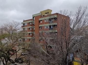 Departamento · 40m² · 2 Ambientes · 1 Cochera · 2 Ambientes Al Frente con Balcón – Morón Centro