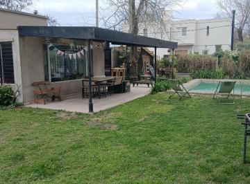 Casa · 170m² · 3 Ambientes · 2 Cocheras · Segunda Quincena Enero