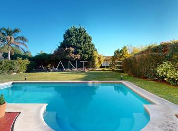 PILETA CASA EN VENTA EN ABRIL CLUB DE CAMPO, HUDSON · Casa en Venta | Abril Club de Campo