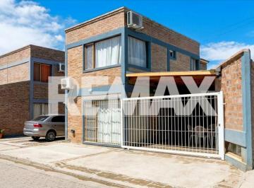 Departamento · 50m² · 3 Ambientes · 1 Cochera · Venta Dúplex 2 Dorm. con Cochera. Las Grutas