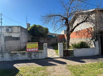 Casa de 6 ambientes, Merlo · Venta de Casa y Departamento en Merlo Norte (A 4 Cuadras de Av H. Yrigoyen)