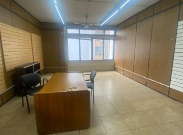 Oficina comercial de 1 ambiente, Balvanera · Oficina Venta Balvanera Luminosa Oportunidad