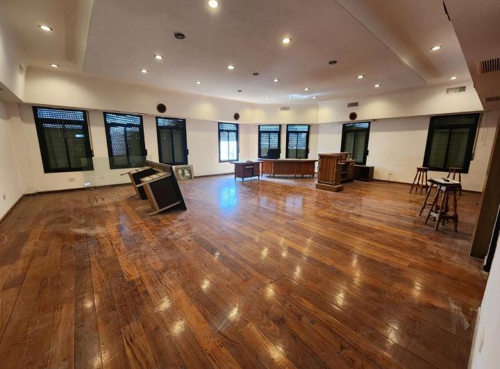 Oficina comercial · 200m² · 1 Ambiente