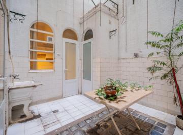Departamento · 65m² · 2 Ambientes · Departamento con Patio. Planta Baja. 2 Amb + Dependencia. Uriburu y French - Recoleta.