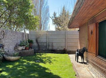 Casa de 3 ambientes, Neuquén · Amplia Casa en B° Valentina Sur