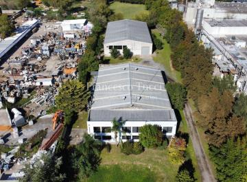 Bodega-Galpón · 2000m² · 4 Ambientes · 10 Cocheras · Galpón en Venta / Alquiler en General Rodríguez