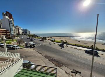 Imagen1 · Departamento Frente Al Mar de 3 Ambientes con Dependencia de Servicio y Espacio de Cochera