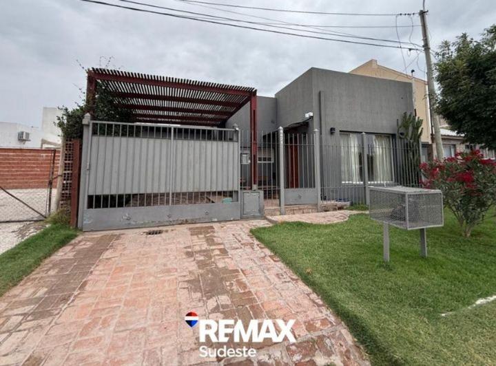 Casa · 135m² · 4 Ambientes · 1 Cochera