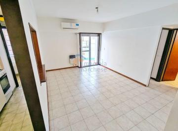 Departamento de 2 ambientes, Flores · Departamento 2 Ambientes con Balcón y Lavadero Independiente – Flores