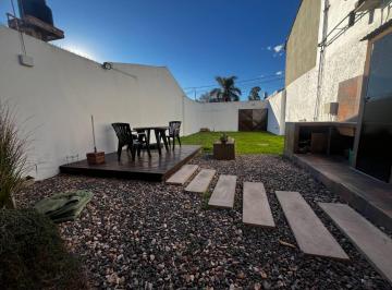 PH · 90m² · 3 Ambientes · 2 Cocheras · Venta PH 3amb Parque, Quincho y Cochera Ituzaingo