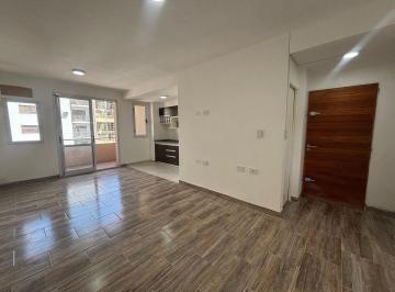 Departamento · 33m² · 1 Ambiente · Monoambiente en Venta, Lanusita, Luminoso