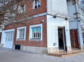 PH de 3 ambientes, Mar del Plata · PH en Esquina 3 Ambientes con Patio con Parrilla y Cochera Reciclado 84 m² Total Barrio Chauvin