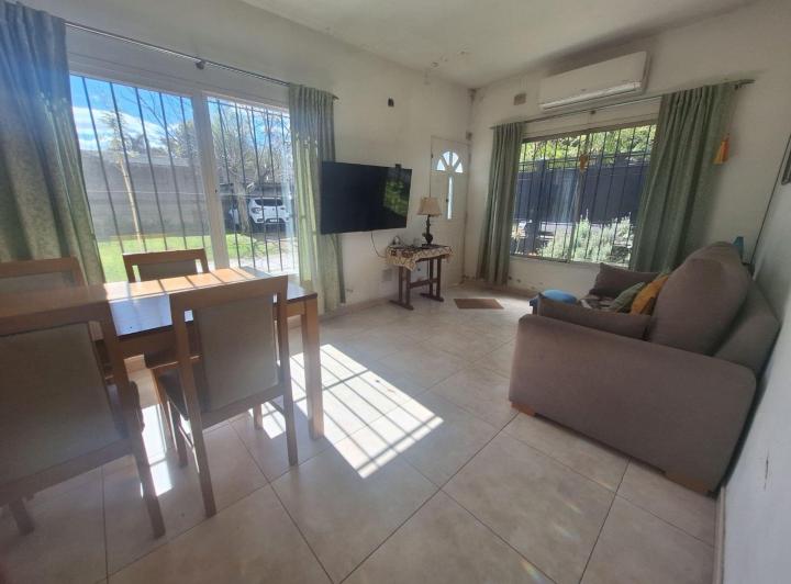 Casa · 75m² · 3 Ambientes · 1 Cochera