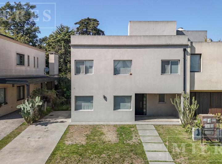 Casa · 150m² · 3 Ambientes