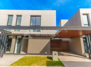 Casa · 170m² · 2 Ambientes · 2 Cocheras · ¡Venta! Dúplex en Chacras Green ¡A Estrenar!