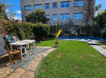 PH · 140m² · 5 Ambientes · Casa (En Ph) de 5 Ambientes con Jardin o Fondo y Pileta en Venta. Martinez
