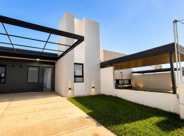 Casa · 180m² · 3 Ambientes · 2 Cocheras · ¡Venta! Dúplex en Docta - 2 Dorm. ¡Toda en Una Planta!